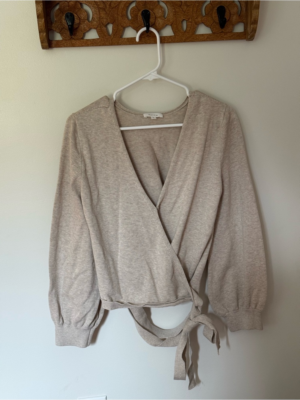VETTA Beige Knit Sweater Top